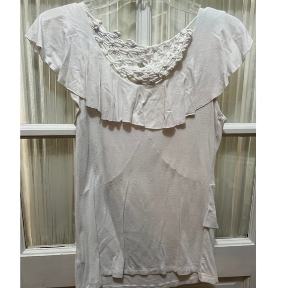 Color FX white top with ruffle front; womens' size M. - Picture 3 of 6